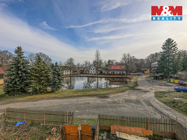 Prodej rodinného domu 200 m², pozemek 2 615 m² - foto 8