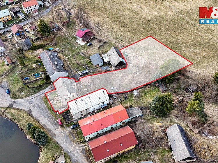 Prodej rodinného domu 200 m², pozemek 2 615 m² - foto 2
