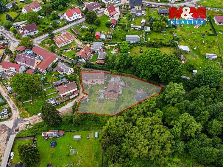 Prodej rodinného domu 200 m², pozemek 1 711 m² - foto 7