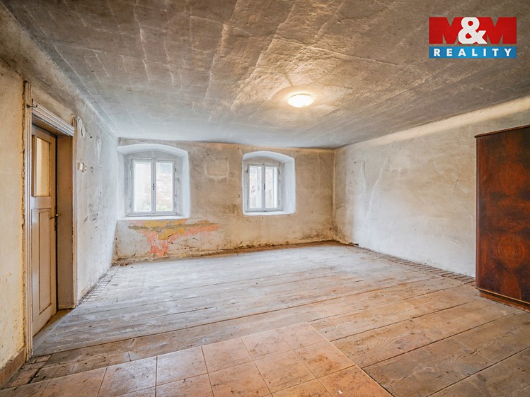 Prodej rodinného domu 117 m², pozemek 746 m² - foto 8
