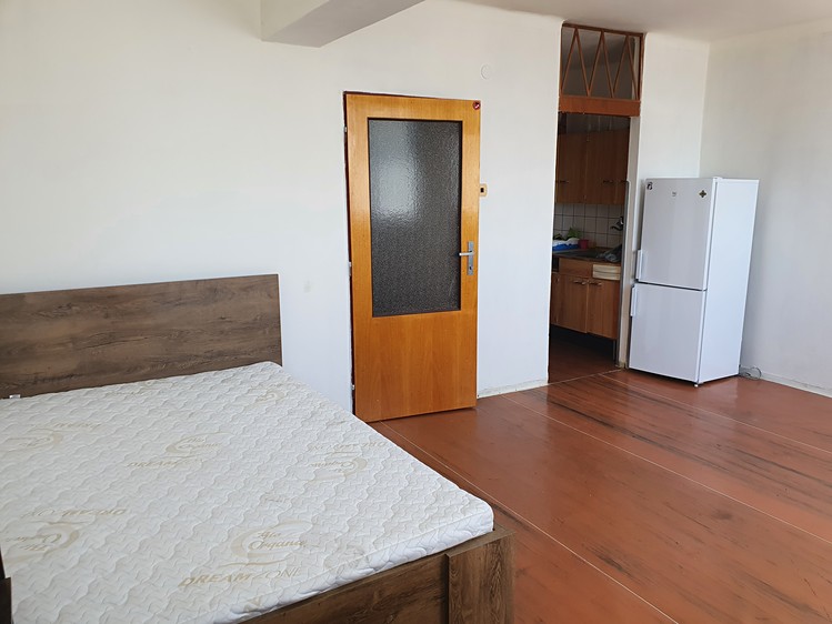Pronájem bytu 1+1 34 m² (Jednopodlažní) - foto 3