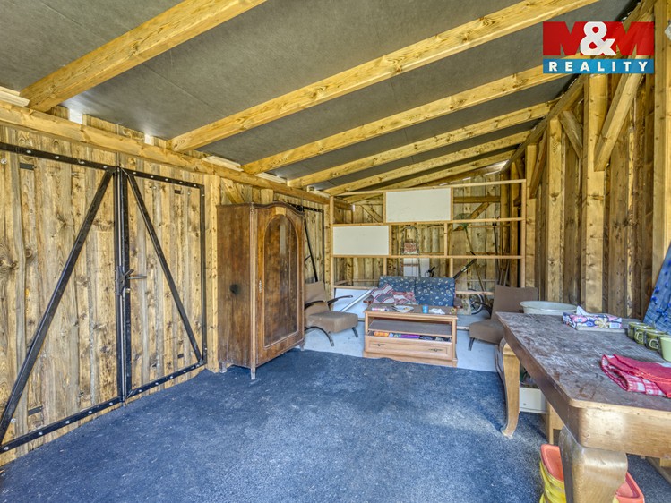 Prodej rodinného domu 108 m², pozemek 431 m² - foto 2