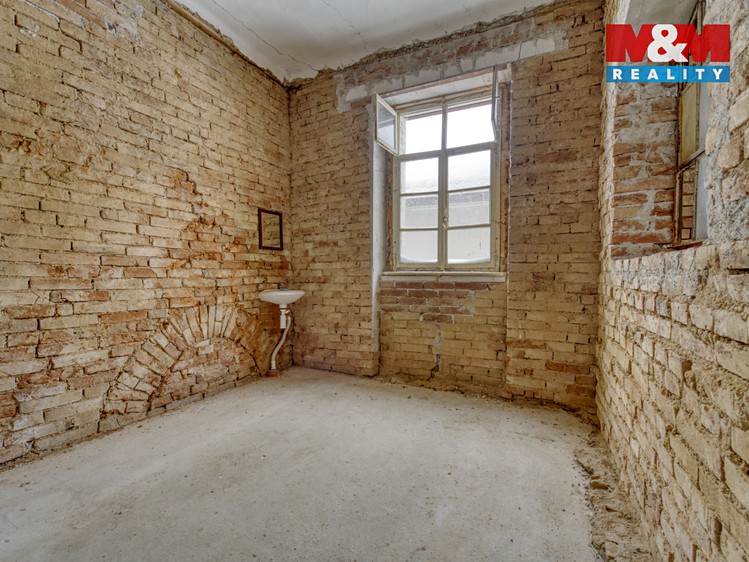 Prodej rodinného domu 108 m², pozemek 431 m² - foto 8