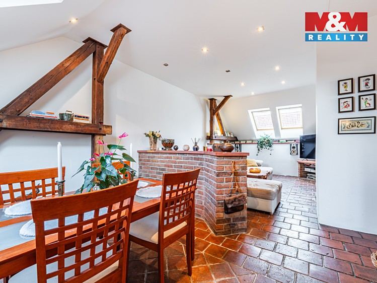 Prodej rodinného domu 163 m², pozemek 340 m² - foto 4