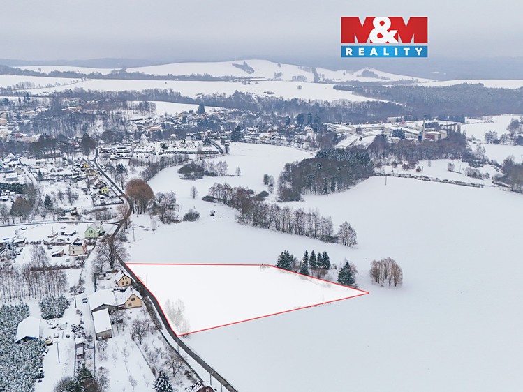 Prodej pole 6 400 m² - foto 1
