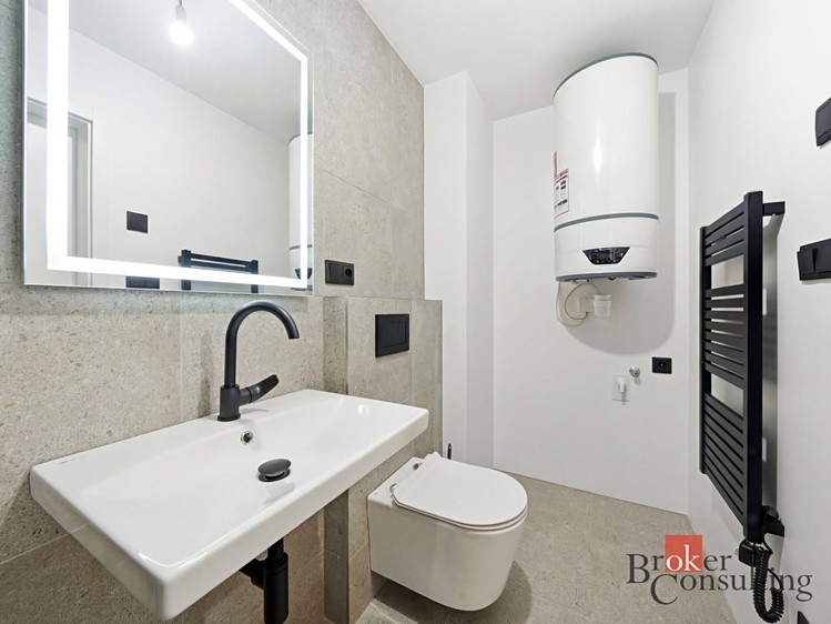 Pronájem bytu 2+kk 44 m² - foto 4
