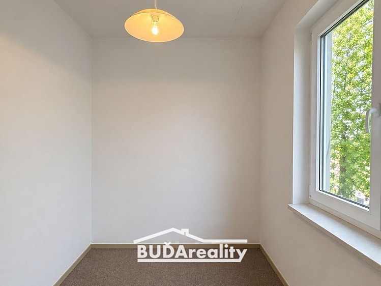 Prodej bytu 4+1 77 m² (Jednopodlažní) - foto 5