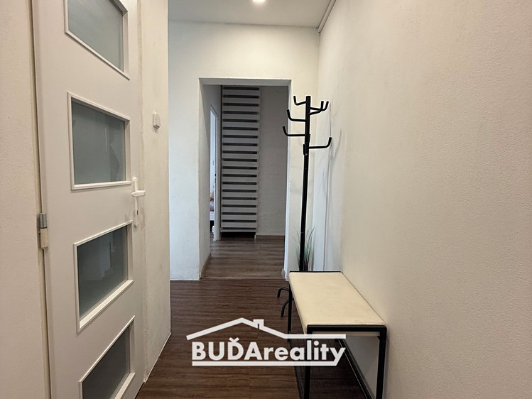 Prodej bytu 3+1 65 m² (Jednopodlažní) - foto 3