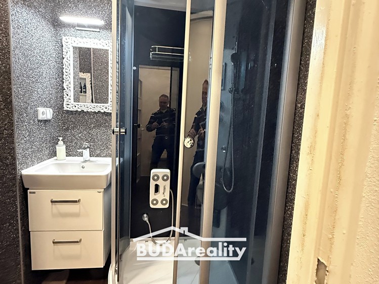 Prodej bytu 3+1 65 m² (Jednopodlažní) - foto 4