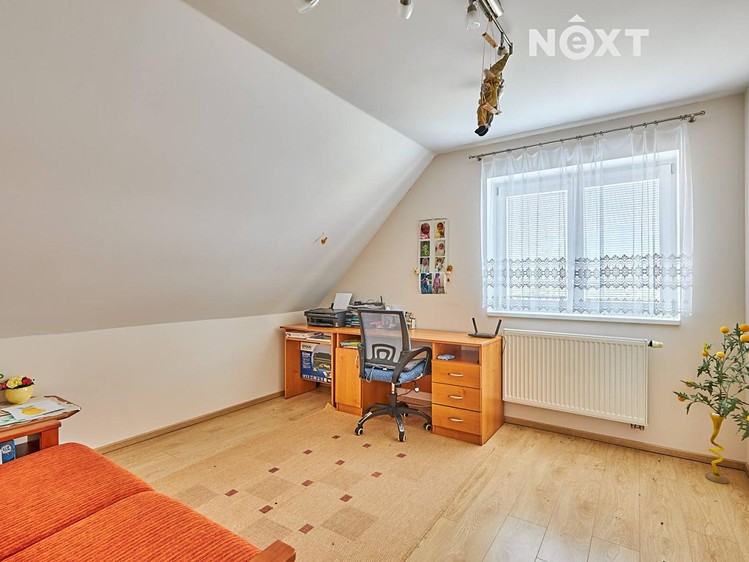Prodej rodinného domu 125 m², pozemek 2 249 m² - foto 8