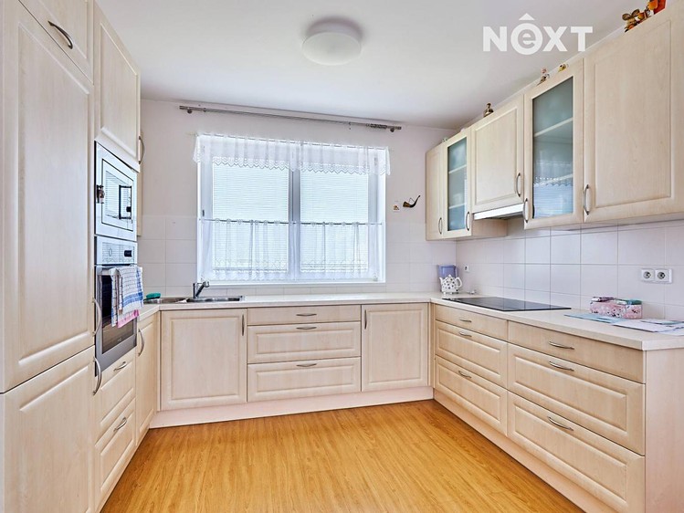 Prodej rodinného domu 125 m², pozemek 2 249 m² - foto 2