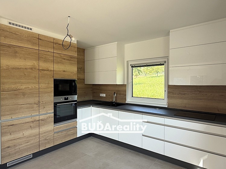 Prodej  rodinného domu 134 m², pozemek 1 289 m² - foto 4