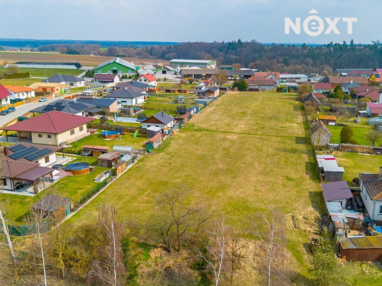 Prodej  stavebního pozemku 7 273 m² - foto 6