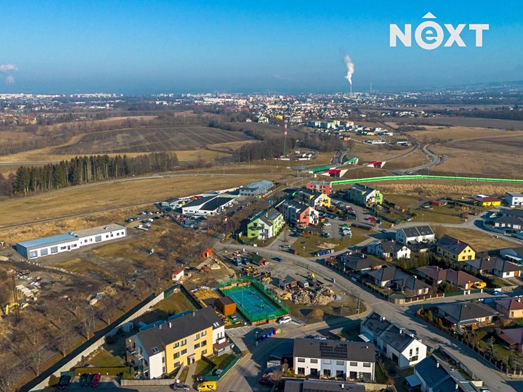Prodej stavebního pozemku 2 337 m² - foto 6