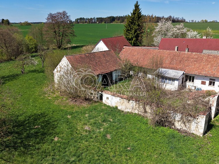 Prodej rodinného domu 83 m², pozemek 2 745 m² - foto 5
