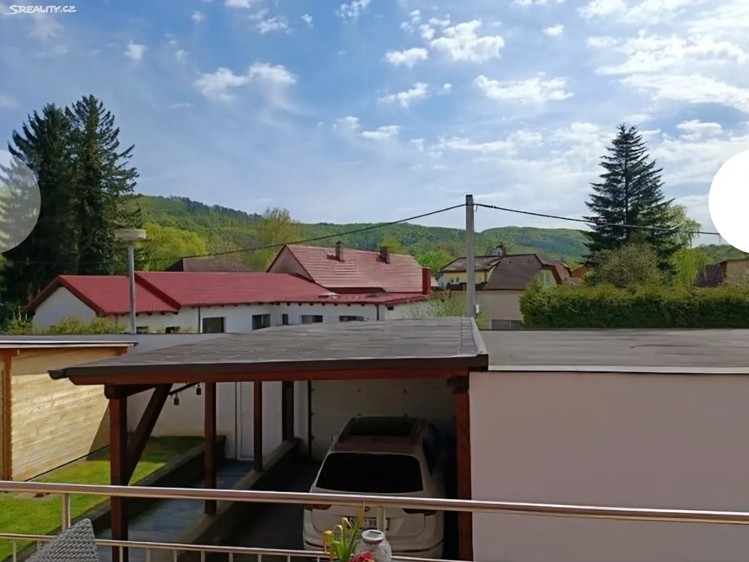 Prodej rodinného domu 295 m², pozemek 962 m² - foto 5