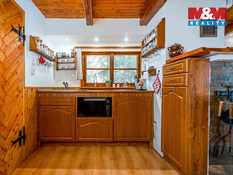 Prodej  chaty 85 m², pozemek 106 m² - foto 4