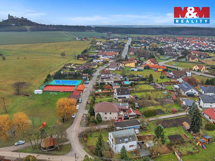 Prodej stavebního pozemku 642 m² - foto 4