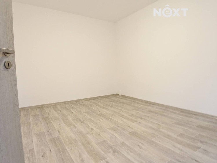 Pronájem bytu 1+1 36 m² - foto 3