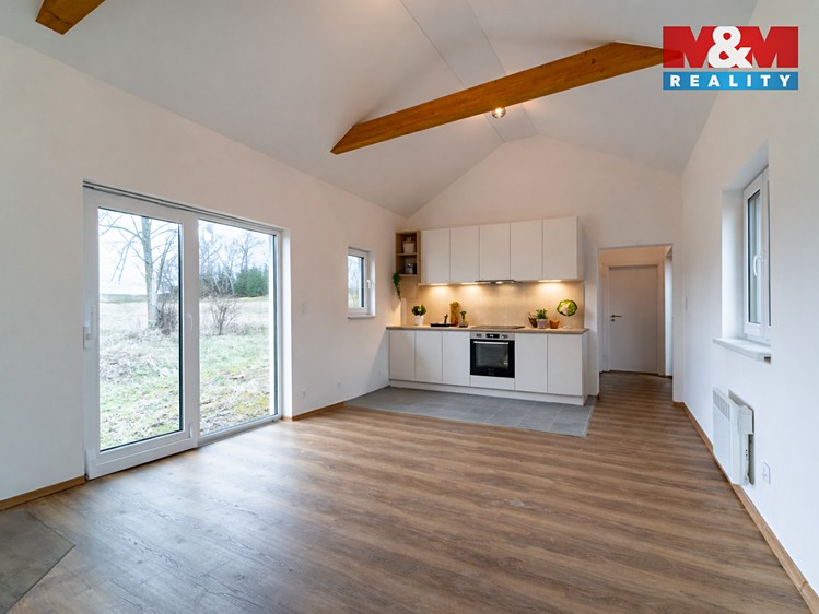 Prodej rodinného domu 40 m², pozemek 896 m² - foto 4