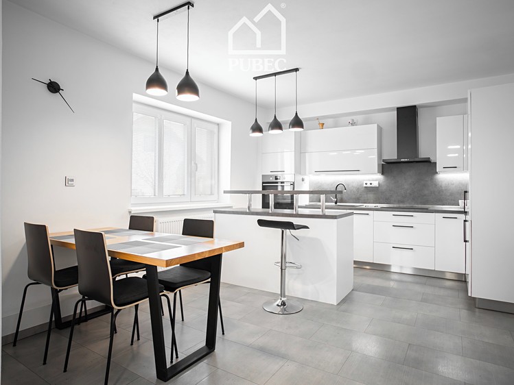 Prodej  rodinného domu 275 m², pozemek 4 515 m² - foto 6