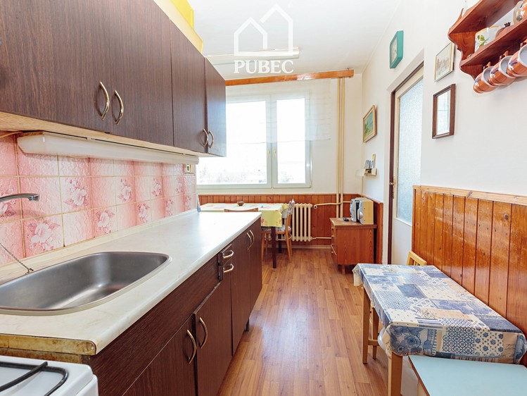 Prodej bytu 3+1 75 m² (Jednopodlažní) - foto 1