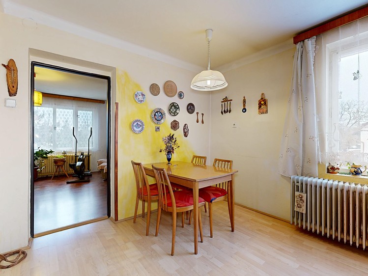 Prodej rodinného domu 138 m², pozemek 685 m² - foto 7