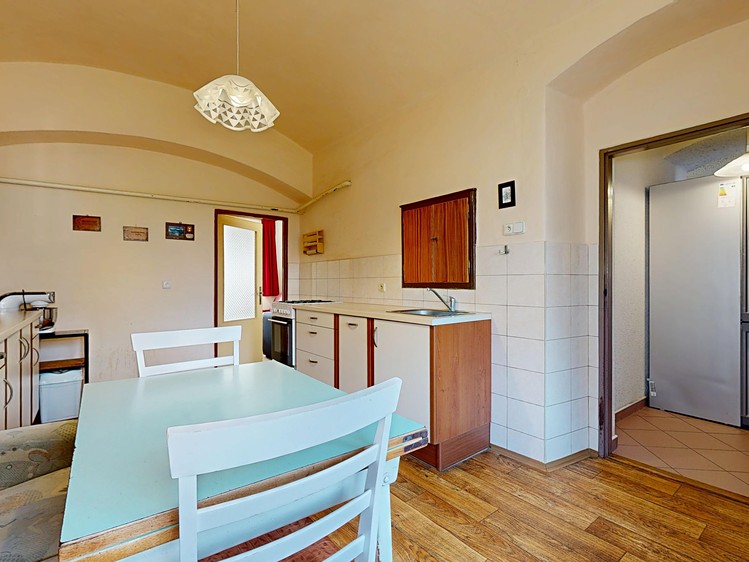 Prodej rodinného domu 150 m², pozemek 1 674 m² - foto 6