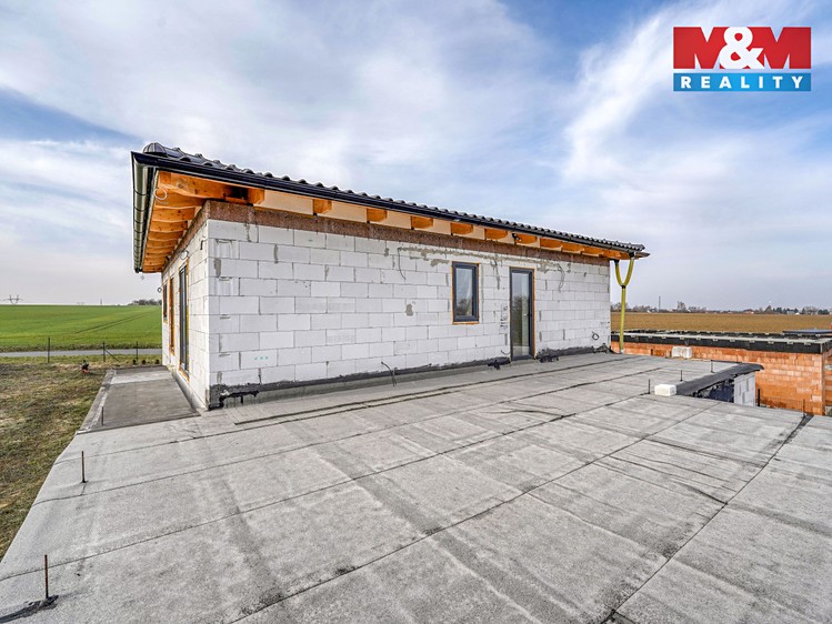 Prodej  rodinného domu 185 m², pozemek 946 m² - foto 5