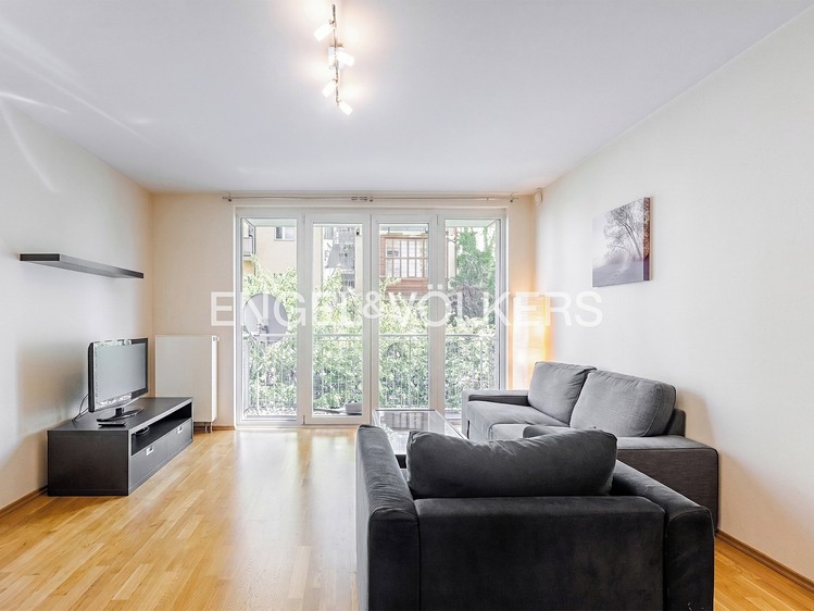 Pronájem bytu 3+kk 80 m² - foto 3