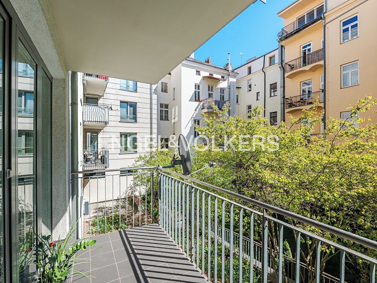 Pronájem bytu 3+kk 80 m² - foto 2
