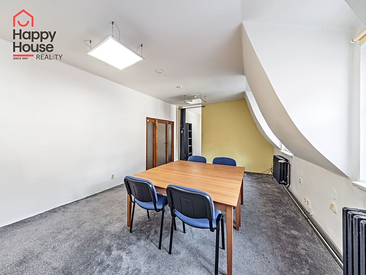 Pronájem kanceláře 31 m² - foto 2