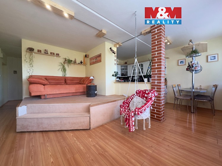Prodej bytu 4+1 97 m² - foto 1