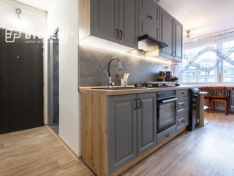 Prodej bytu 2+1 62 m² (Jednopodlažní) - foto 4