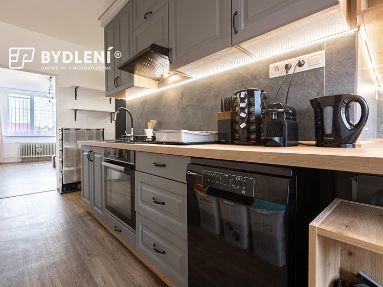 Prodej bytu 2+1 62 m² (Jednopodlažní) - foto 3