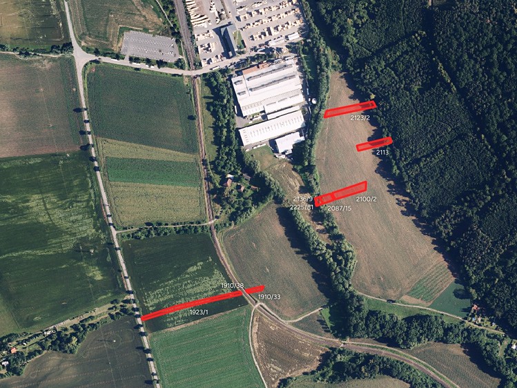 Prodej pole 17 732 m² - foto 1