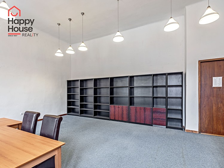 Pronájem kanceláře 45 m² - foto 2