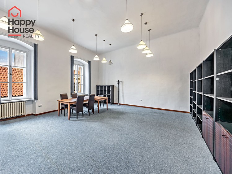Pronájem kanceláře 45 m² - foto 1