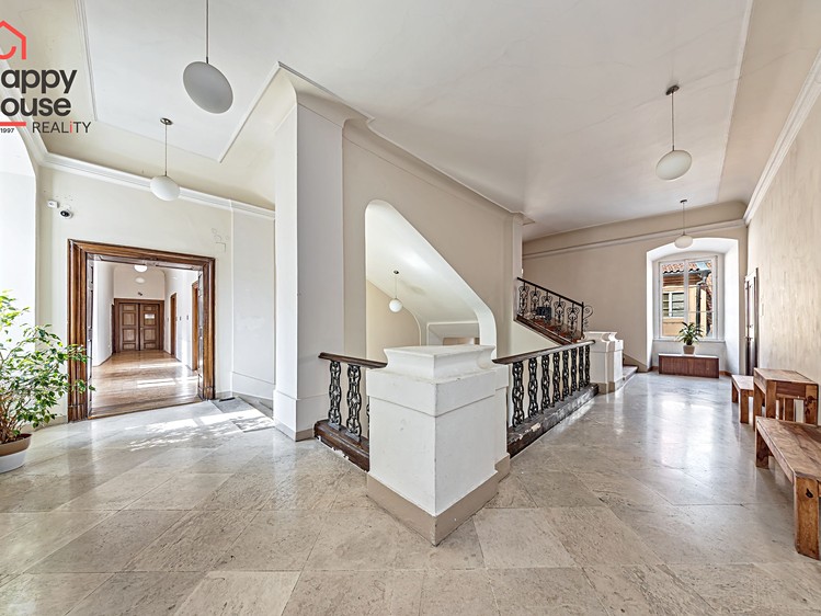 Pronájem kanceláře 71 m² - foto 6