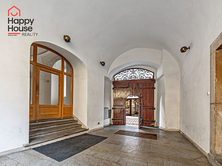 Pronájem kanceláře 71 m² - foto 8