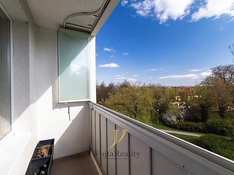 Prodej bytu 3+1 63 m² (Jednopodlažní) - foto 8