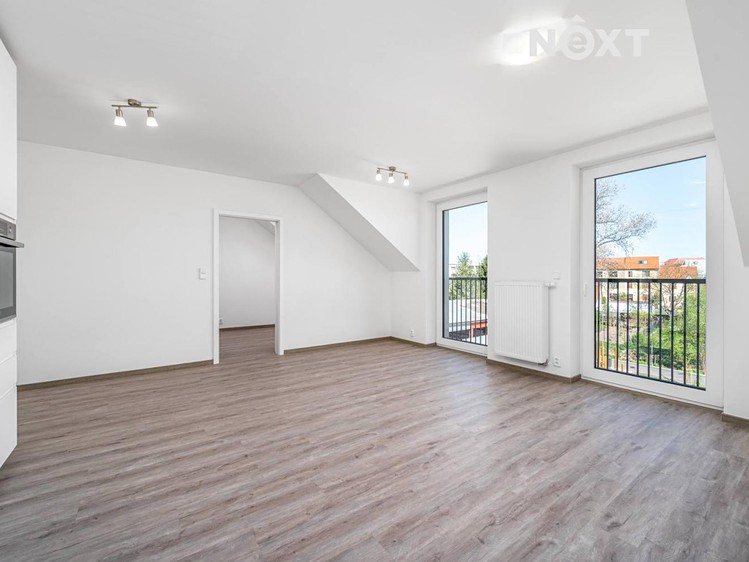 Pronájem bytu 3+kk 67 m² (Podkrovní) - foto 5