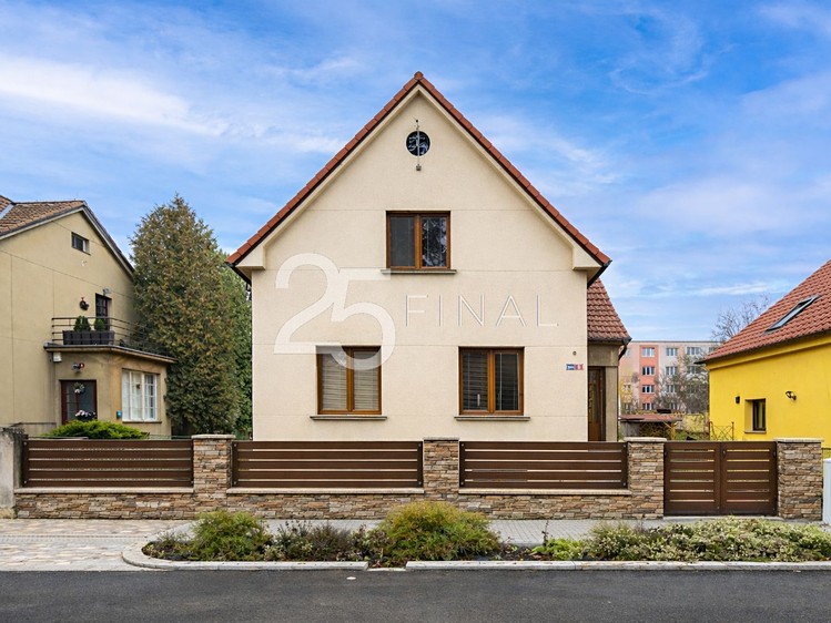 Prodej rodinného domu 124 m², pozemek 448 m² - foto 6