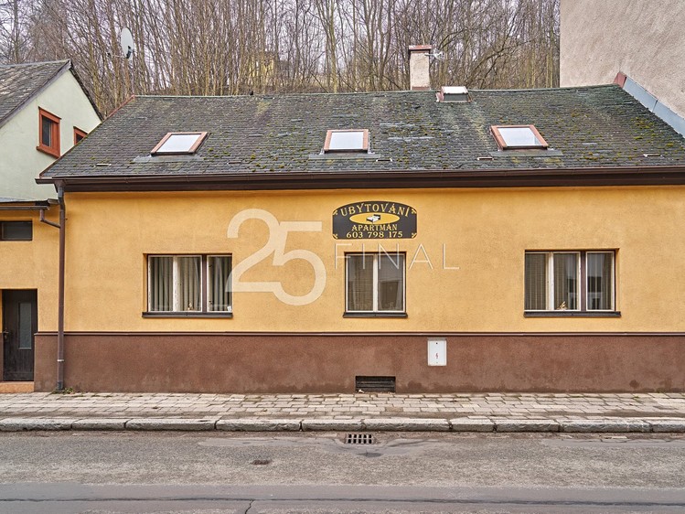 Prodej rodinného domu 141 m², pozemek 517 m² - foto 1