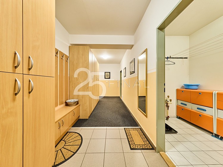 Prodej bytu 3+kk 70 m² - foto 6