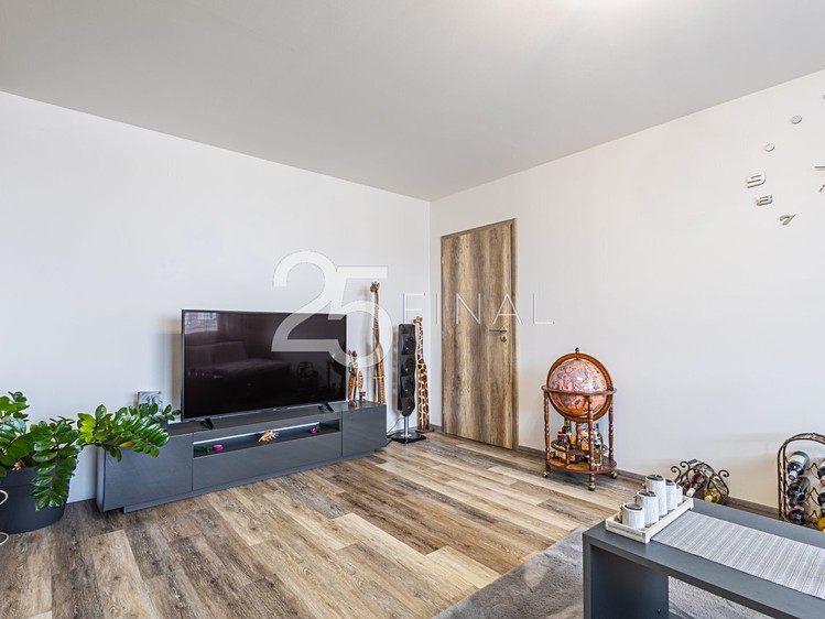 Prodej bytu 4+1 70 m² - foto 6