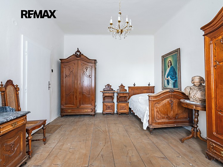 Prodej  rodinného domu 220 m², pozemek 993 m² - foto 8