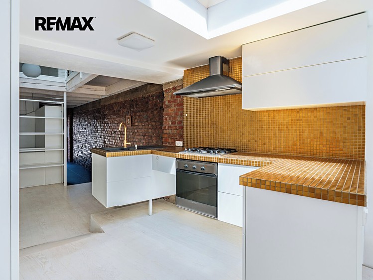 Prodej rodinného domu 95 m², pozemek 181 m² - foto 3