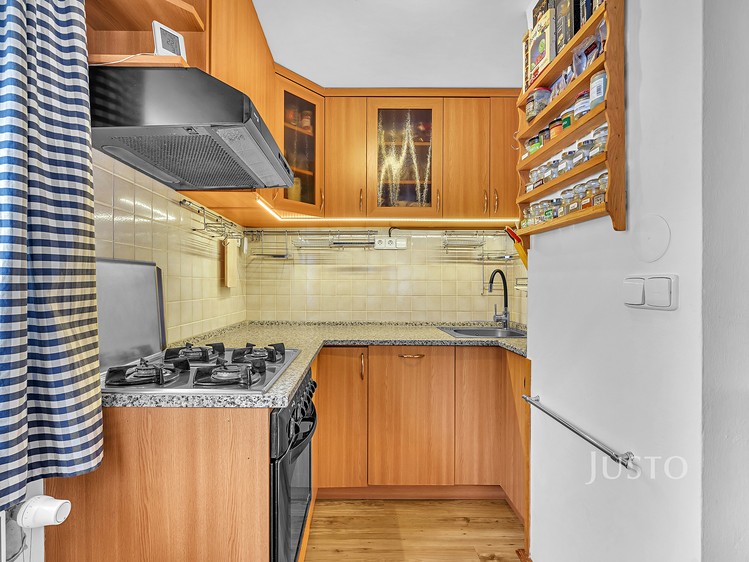 Prodej rodinného domu 107 m², pozemek 409 m² - foto 3