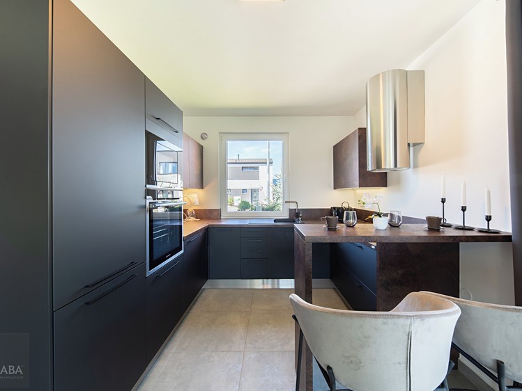 Prodej rodinného domu 139 m², pozemek 1 135 m² - foto 6